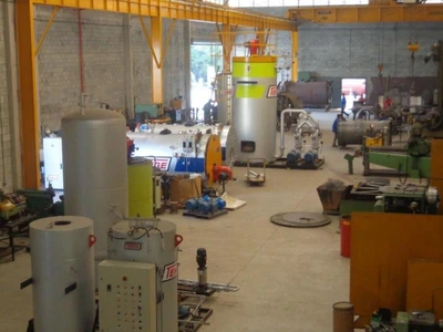 Caldeira Geradora De Vapor A Lenha