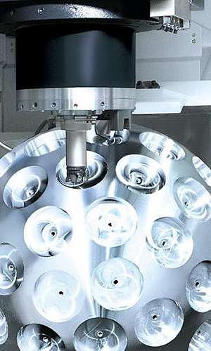 Centro de usinagem 5 eixos Centro de usinagem 5 eixos