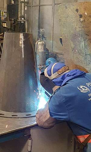 Prestação de serviço de caldeiraria Prestação de serviço de caldeiraria